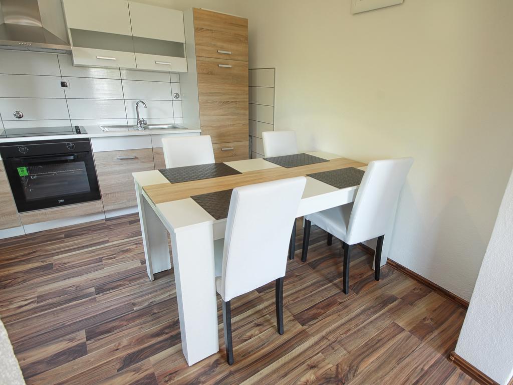 Countryside Apartment Rakovica Exterior photo